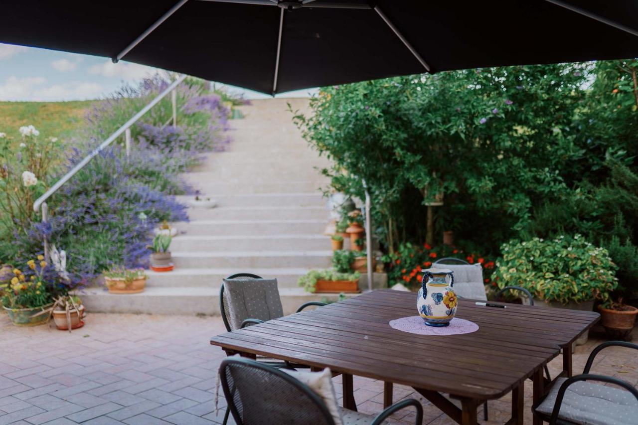 Bed and Breakfast Casa Polè à Bagnolo San Vito Extérieur photo