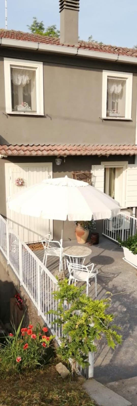Bed and Breakfast Casa Polè à Bagnolo San Vito Extérieur photo