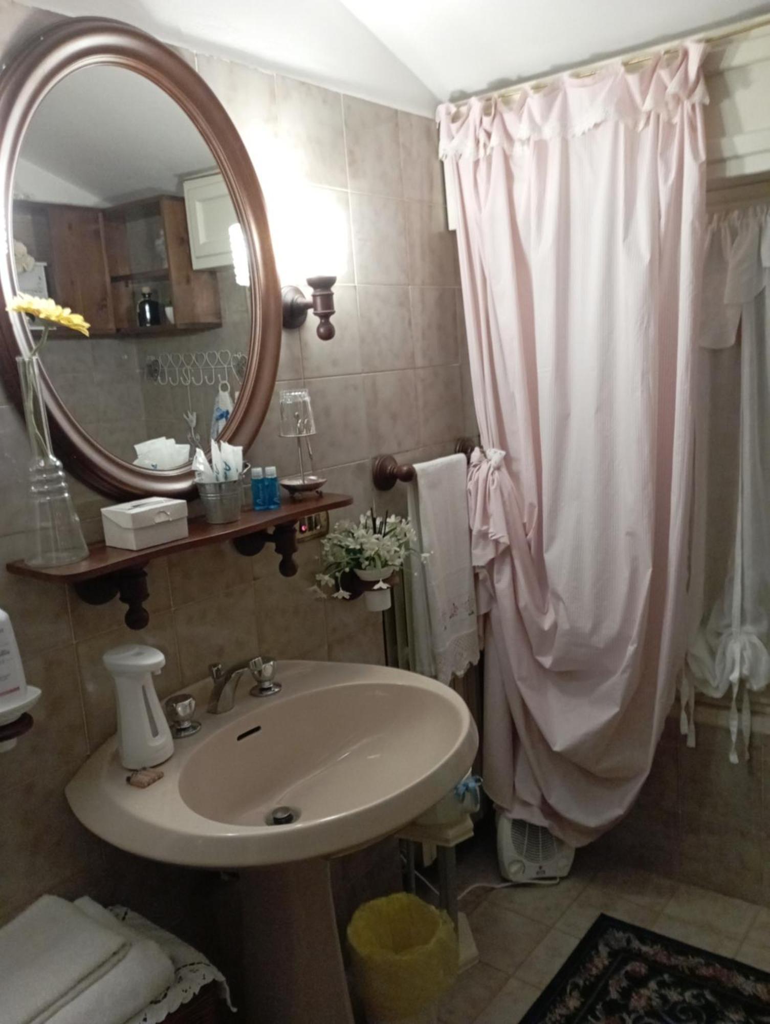 Bed and Breakfast Casa Polè à Bagnolo San Vito Extérieur photo